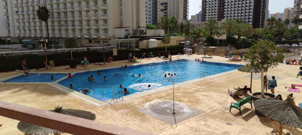 Precioso apartamento con piscina y vistas al mar Mediterráneo. Benidorm Exterior foto